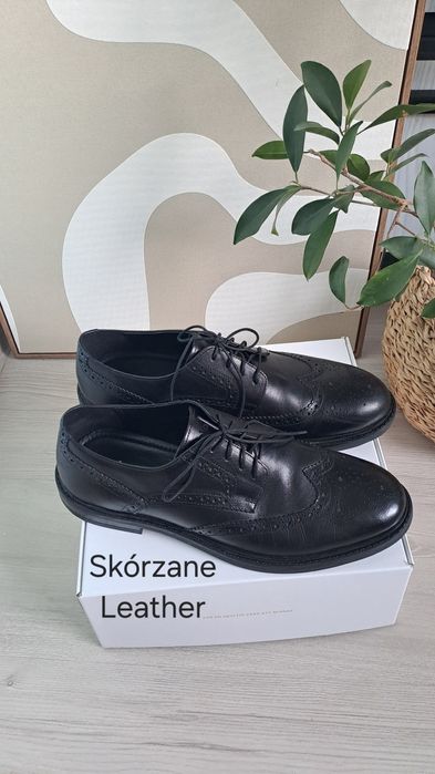 Półbuty skórzane derby Wojas eleganckie