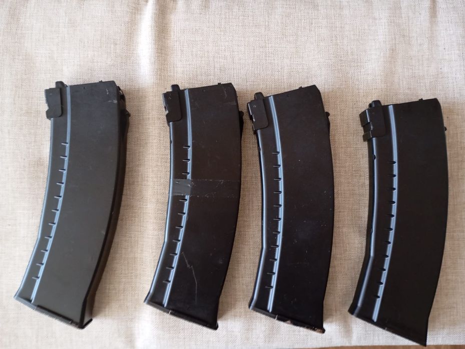 Airsoft 4 mags co2 para ak gbbr