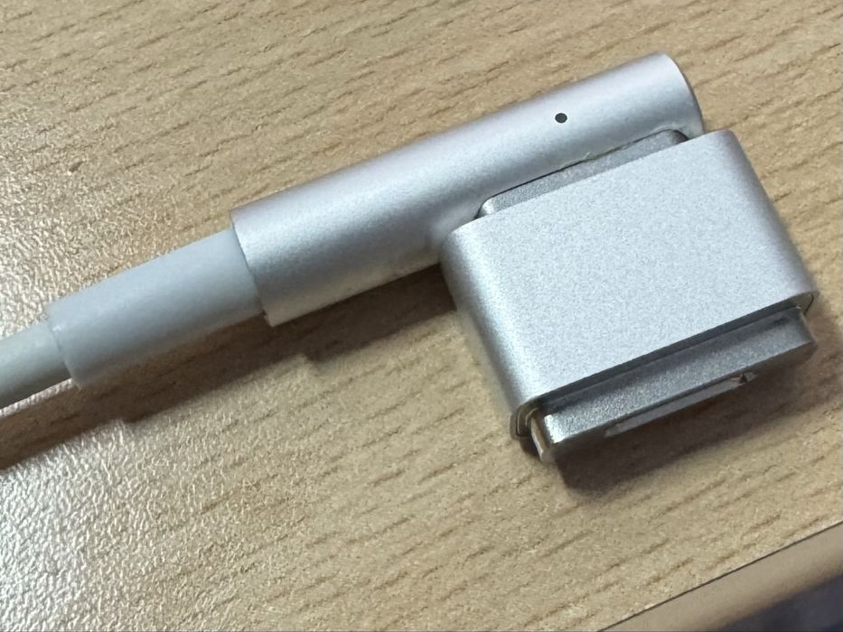 Carregador de isqueiro 60W para MacBook MagSafe + USB