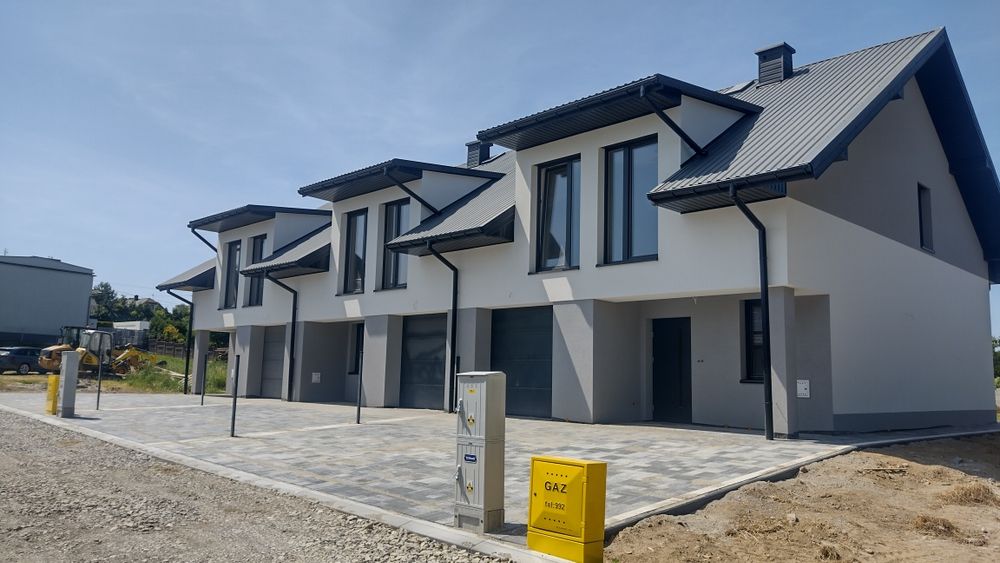 Sprzedam dom w stanie deweloperskim Rzeszów skrajną lub środkową