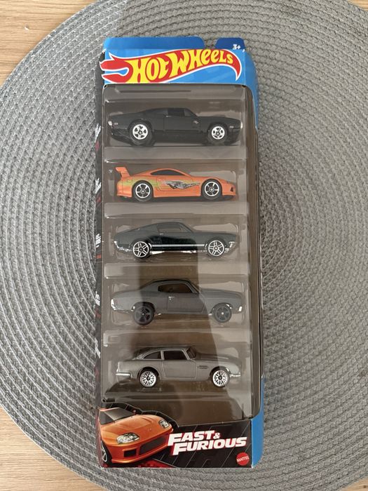 Zestaw Hot Wheels nowy