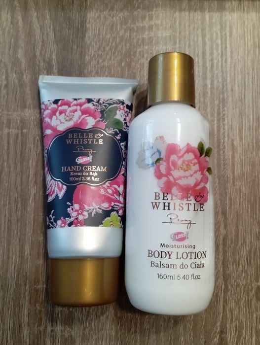 Zestaw kosmetyków Belle & Whistle - 2 szt