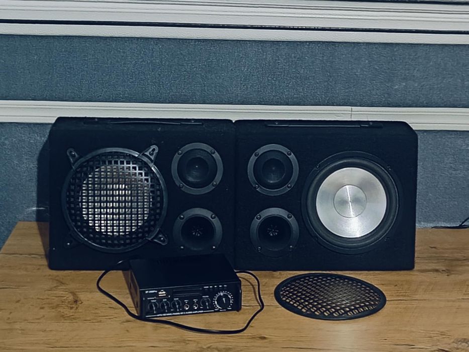 Tuba Basowa - Głośniki