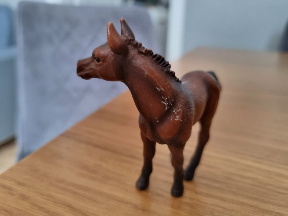 Źrebak arabski schleich figurka
