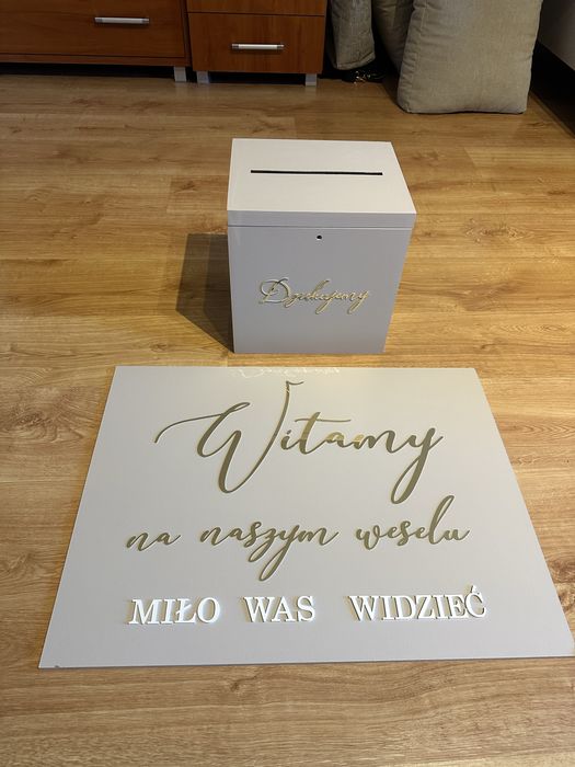 Akcesoria Ślubne - skrzynka na koperty i tablica powitalna