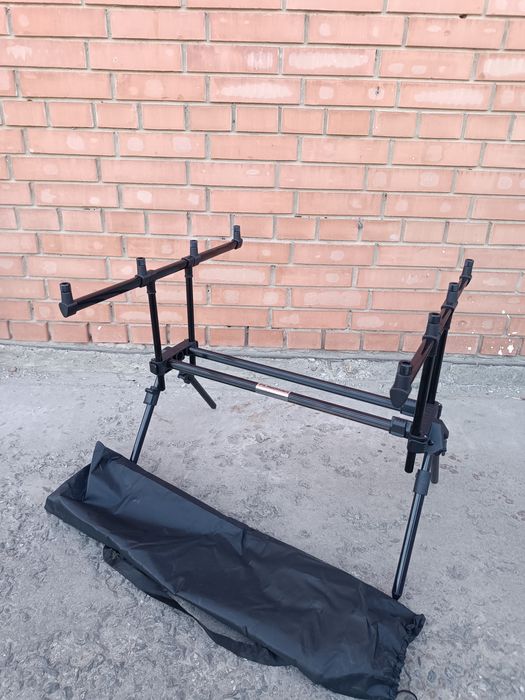 Род под Flagman на 4 удилища подвійна рама.