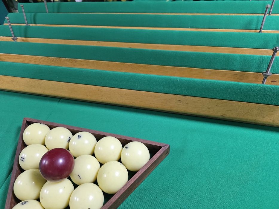 Бильярд.Бильярдный стол 10ф в идеале после реставрации с комплектацией