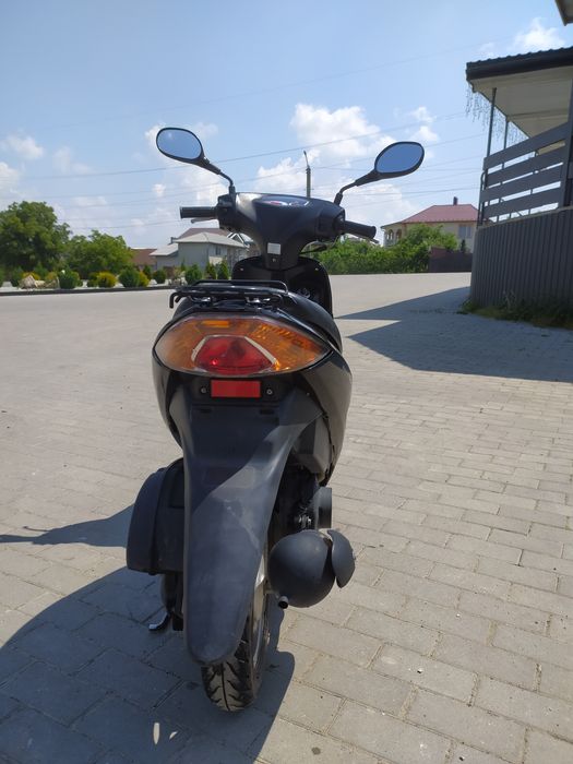 Продам скутер Suzuki Address V50