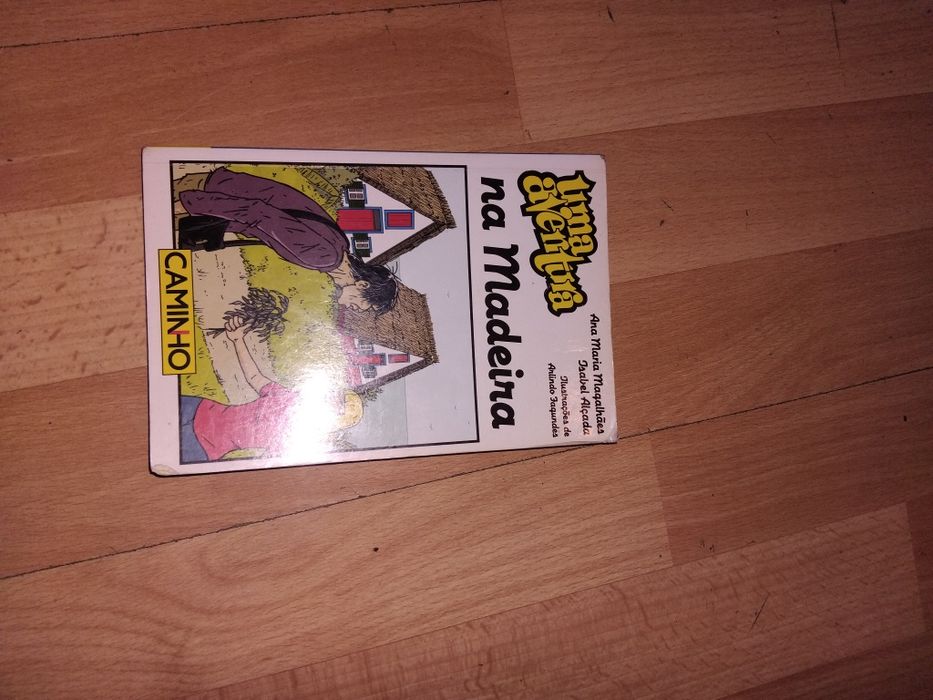 Vendo este livros leia a discrição