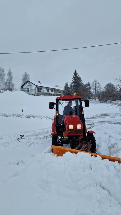 Odśnieżanie placów, dojazdów