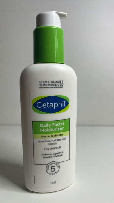 (43) Cetaphil Nawilżający krem do twarzy, cera normalna i tłusta, 118 ml