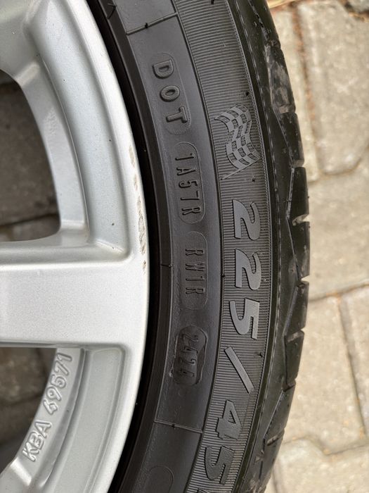 Felgi aluminiowe 5x112 17 cali z oponami letnimi