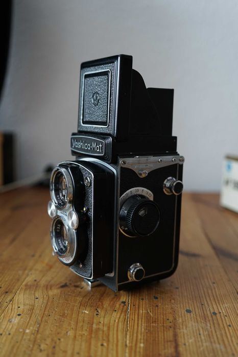 Yashica Mat 6x6 zestaw analog średni format