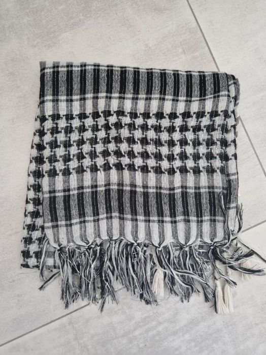 Арафатка чорно біла з люрексом