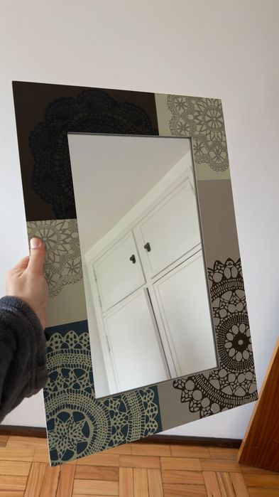 Espelho vintage com moldura