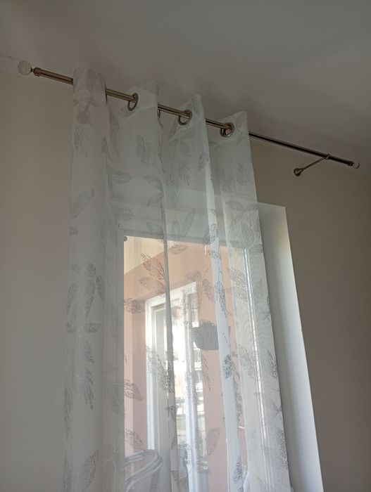 Firany na oczkach/ białe ze srebrnymi liśćmi/3 szt.