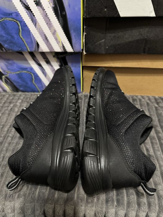 Жіночі кросівки Skechers Summits 39,5(25,5см) оригінал