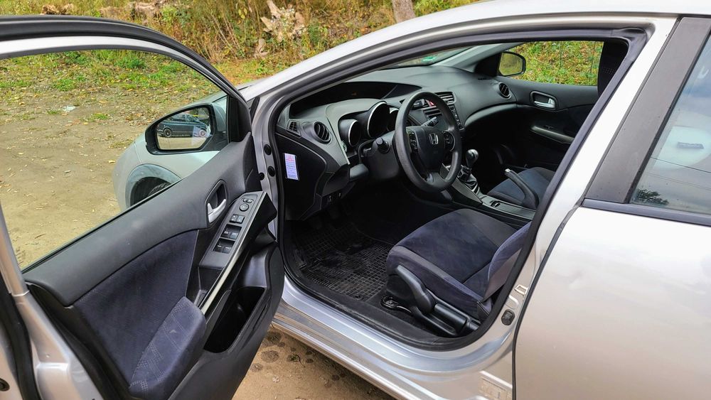 HONDA CIVIC IX Hatchback | 2013 roku | 1.4 Benzyna | Manual | Zarejestrowany | Zadbana bardzo dobry stan techniczny