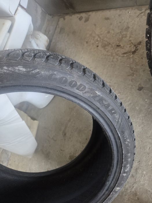 Продам зимову резину