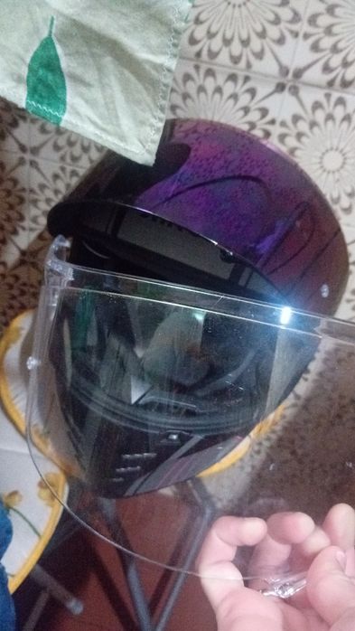 Capacete novinho