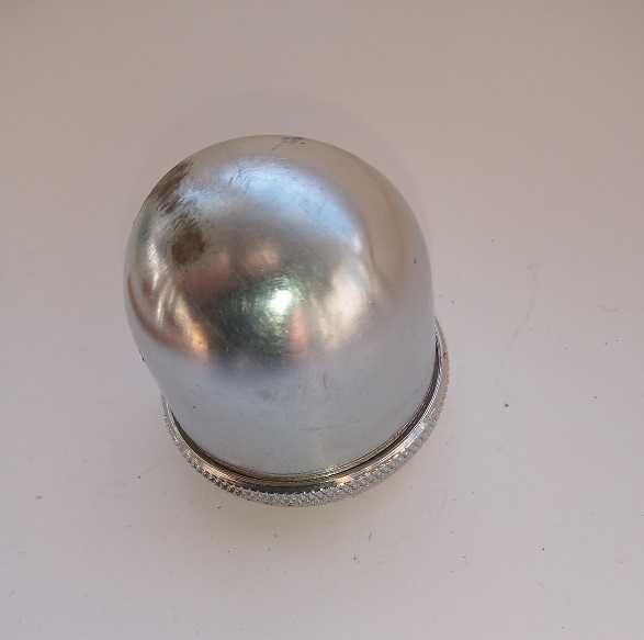 Прилад для підсвітки номерних знаків