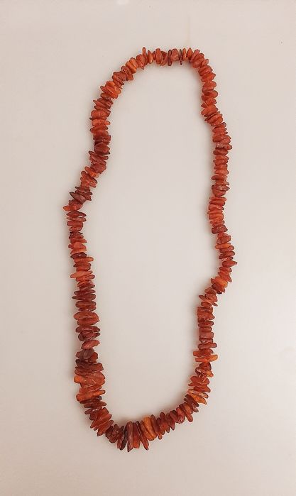 Korale z nieoszlifowanego bursztynu retro vintage PRL