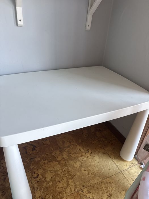 Mesa ikea crianca