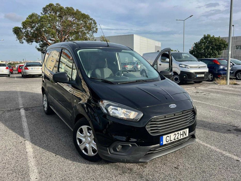 Ford Transit Courrier