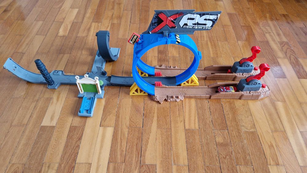 Lightning McQueen - Extreme Racing