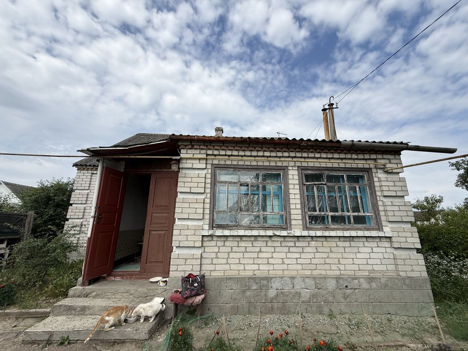 Продаж окремого будинку в Глибочиці.