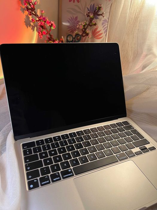 MacBook Air 13" M3 2024 | 8GB | 512GB | 10-core GPU | Silver