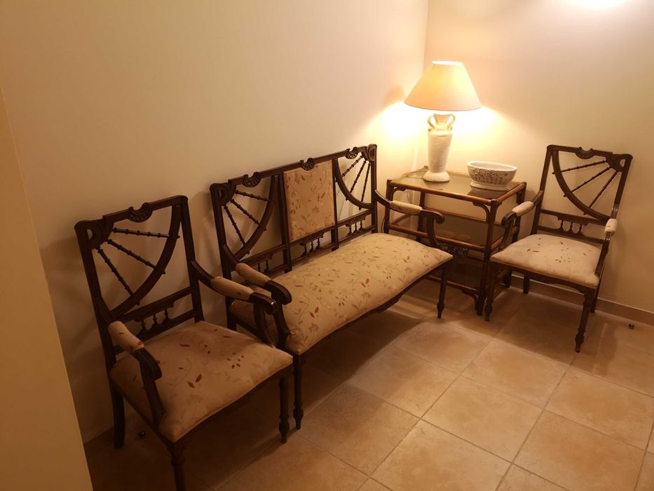 Canapé e dois cadeirões