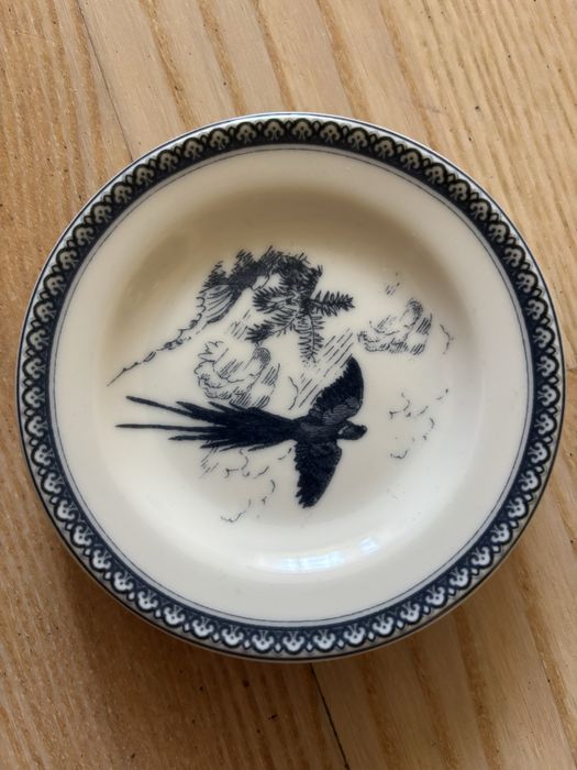 Гарні тарілочки на десерт