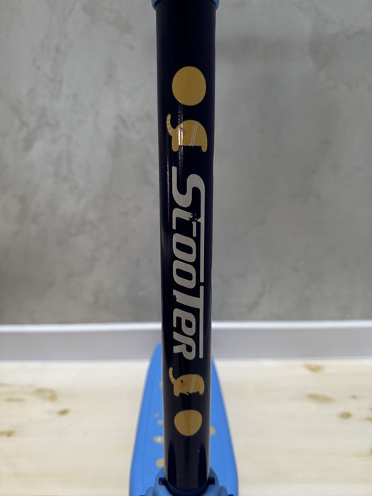 Продам дитячий самокат