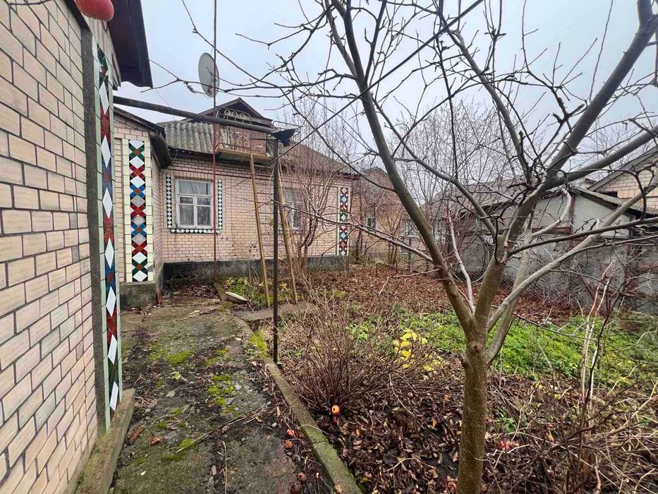 Продаж будинку в Летичеві