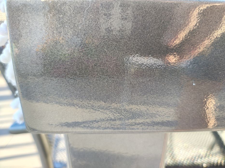 Solidny stół ogrodowy