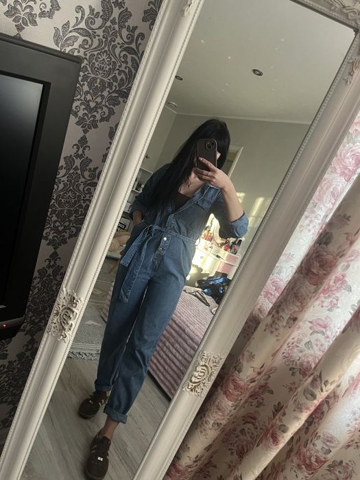 Джинсовий комбінезон