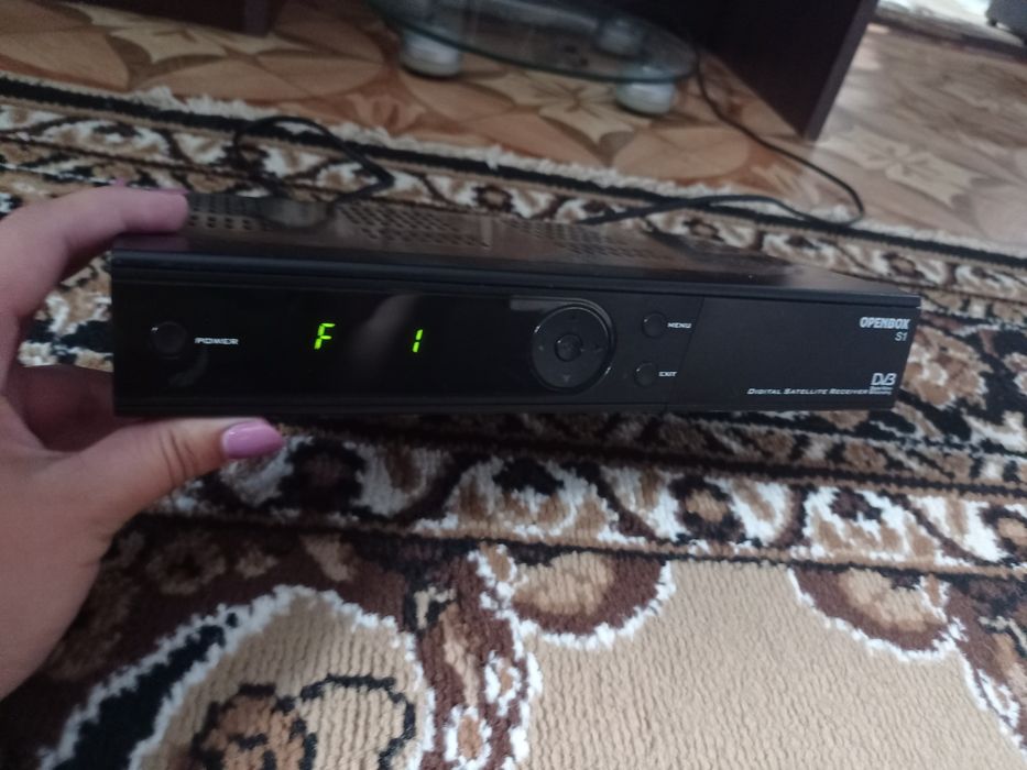 Тюнер Openbox S1