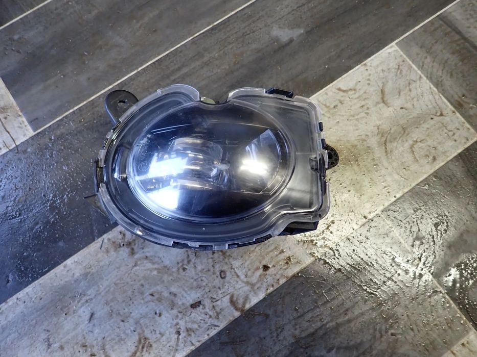 CUPRA FORMENTOR HALOGEN LED PRAWY 5FF941702HSR