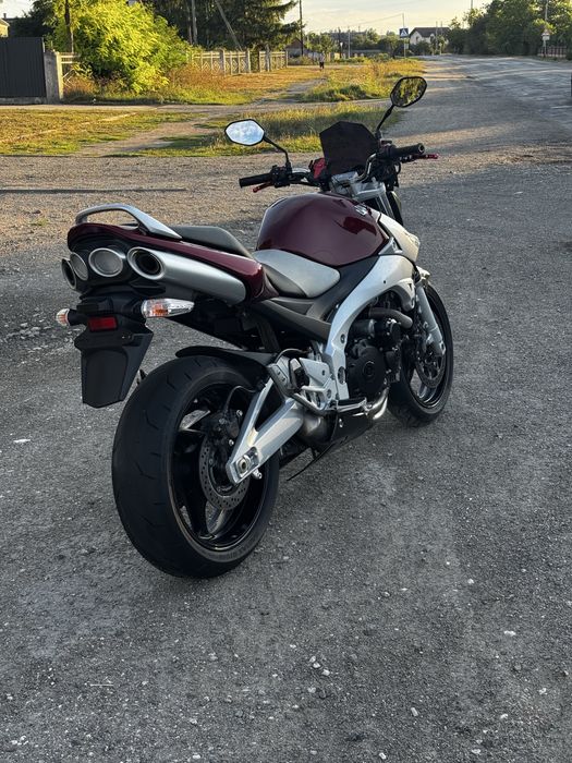 suzuki gsr 600,свіжопригнаний!