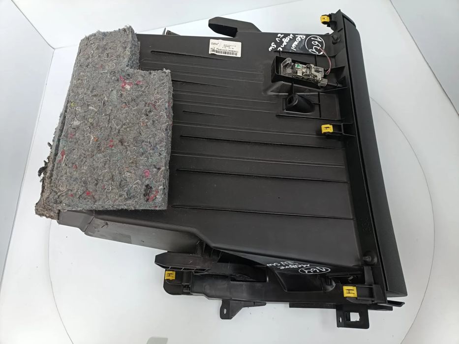 Porta luvas RENAULT Megane IV Grandtour (K9A/M_)
