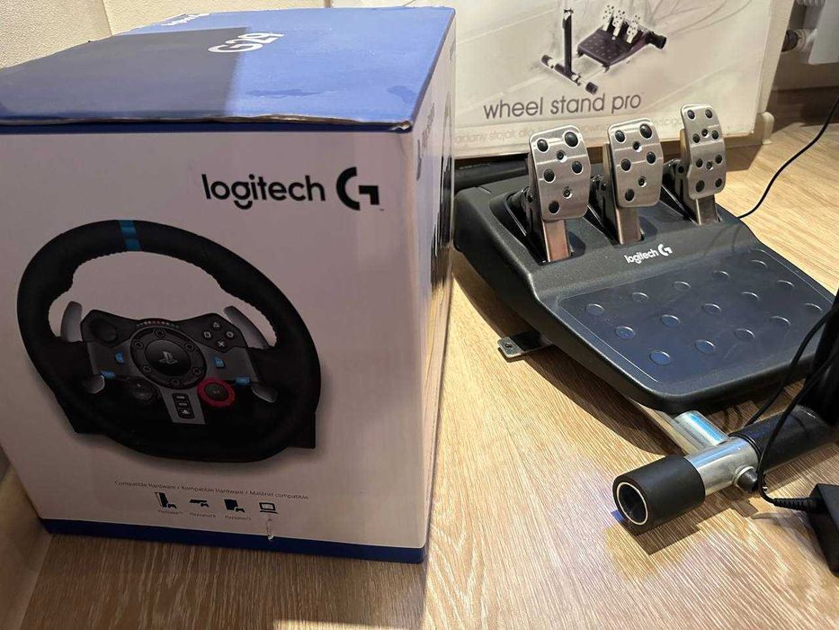 Продається повний комплект ігрового керма Logitech G29 Driving Force