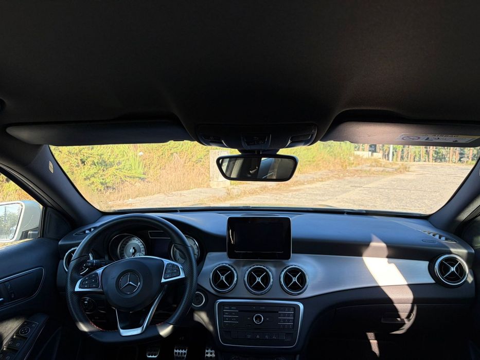 Mercedes GLA180d AMG Line