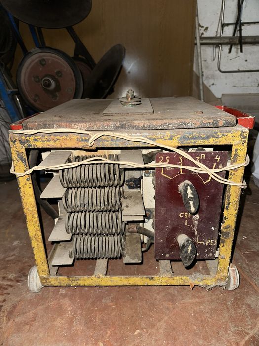 Промисловий сварочний апарат