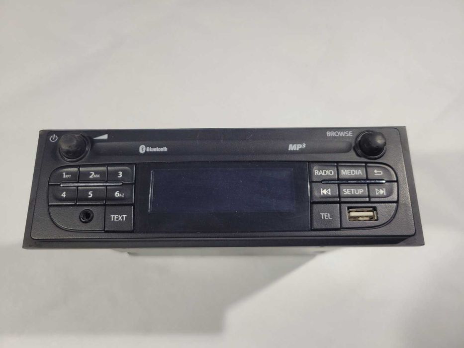 Магнітола Renault Trafic 3