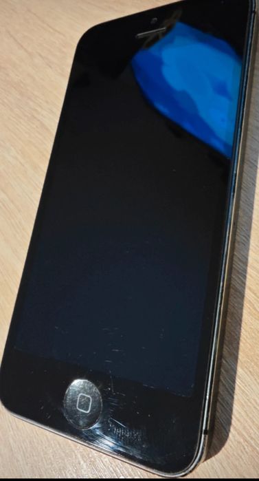 Zestaw Telefonów Komórkowych APPLE