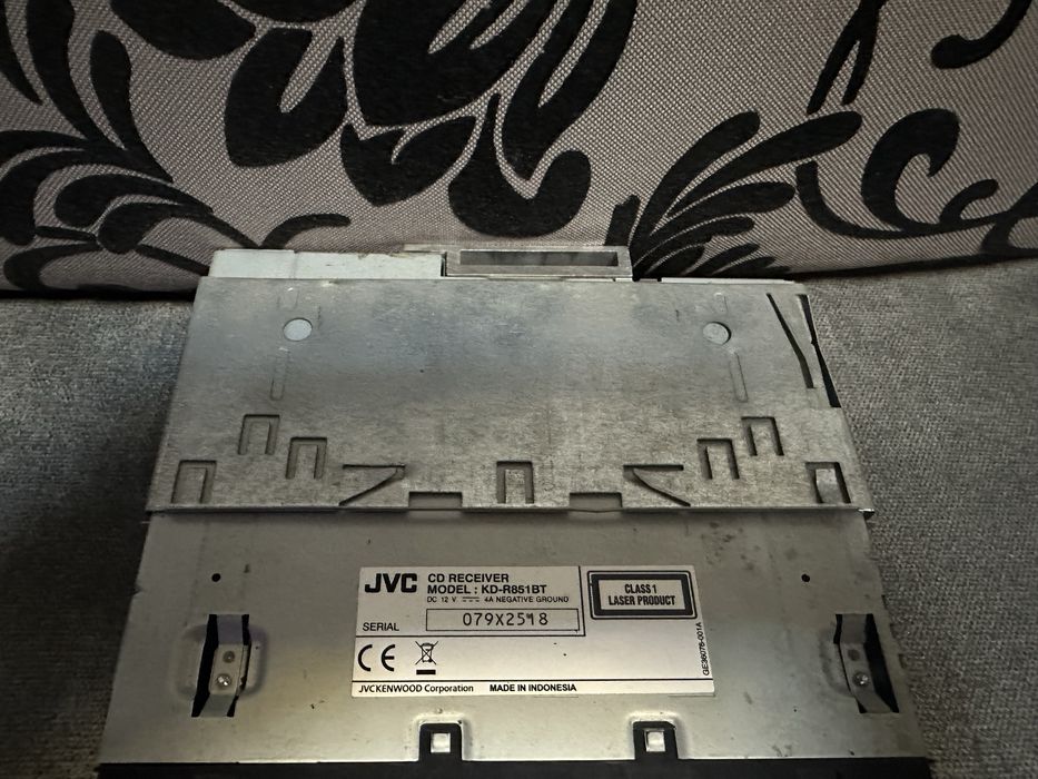 Магнітола JVC KD-R851BT