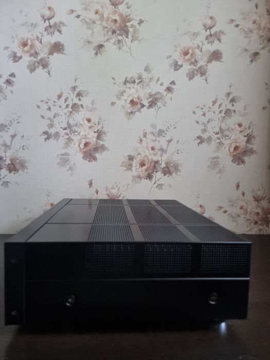 Оконечный усилитель Yamaha m50