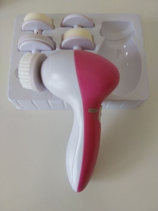 Escova de limpeza facial