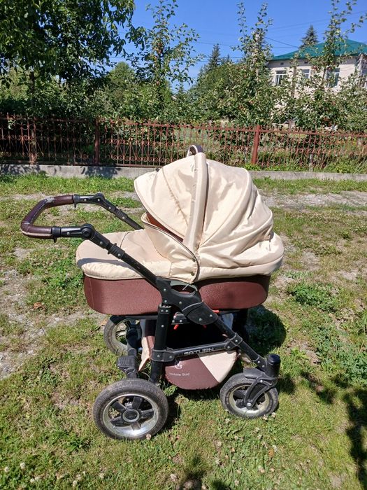 Продається Коляска